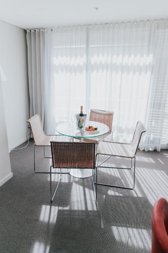館内設備, ノボテル ニューキャッスル ビーチ (Novotel Newcastle Beach) near ニューキャッスル空港