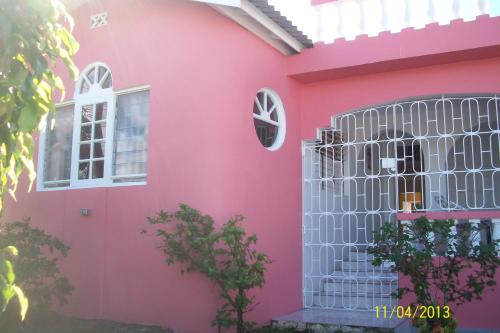 Ieeja, Tina's Guest House in RioNuoya