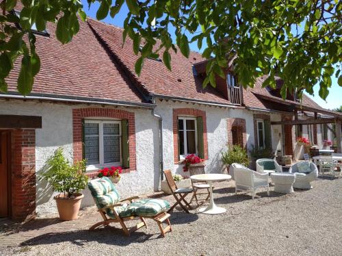 B&B Ferme de La Rouzannerie pour 2 ou famille - Chambre d'hôtes - Saint-Denis-Lanneray