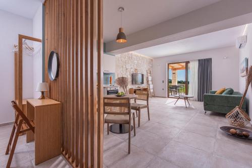 Mint Retreat Suites - Tap to explore photos