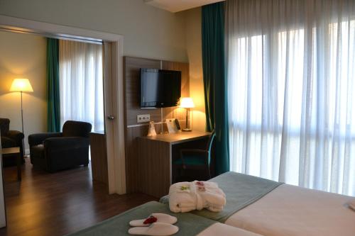 Hotel Serrano by Silken - image 11