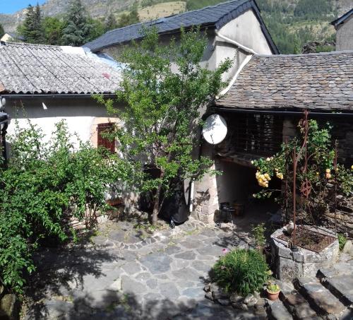 B&B Fraissinet-de-Fourques - Les pruniers - Bed and Breakfast Fraissinet-de-Fourques