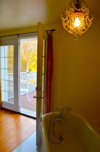 The Country Inn of Berkeley Springs - 편의 시설/서비스