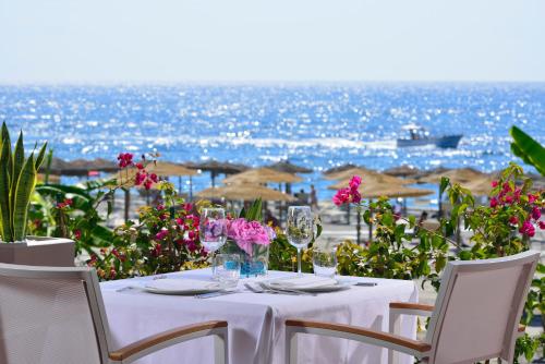 UNAHOTELS Naxos Beach Sicilia - image 13