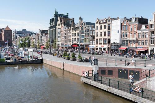 Beautiful House next to Dam Square!