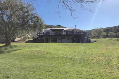 Staples House - Living The Breede