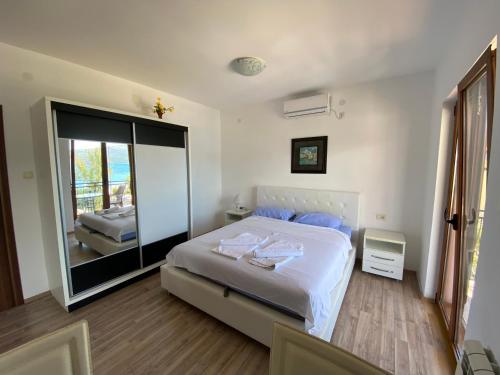 Apartments Family 3