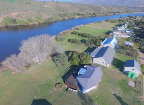Staples House - Living The Breede