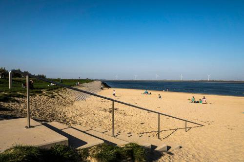 Beach, Logeren op de Thoolse Parel vakantiehuis in Stavenisse
