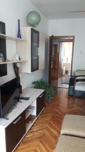 Dafni Apartment