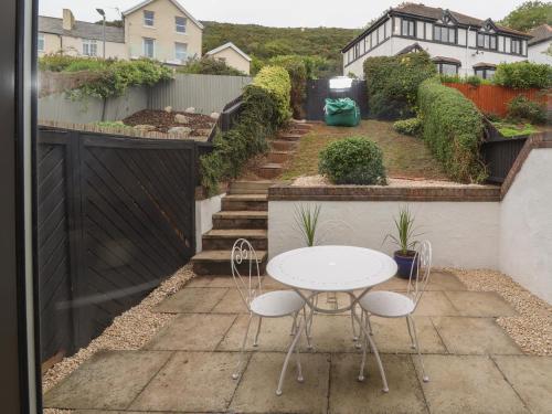 Castle View - image 11