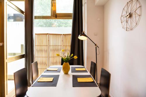 [DL] Berlin apartment 6 stations to Alex