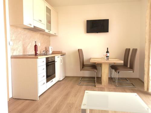 Apartments Panorama - image 3
