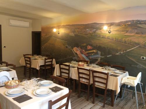 餐廳, Agriturismo La Mussia in 卡斯泰爾諾沃卡爾恰