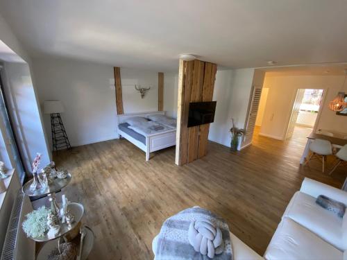 Altstadt Quartier Hameln 171m von Münster St. Bonifatius entfernt