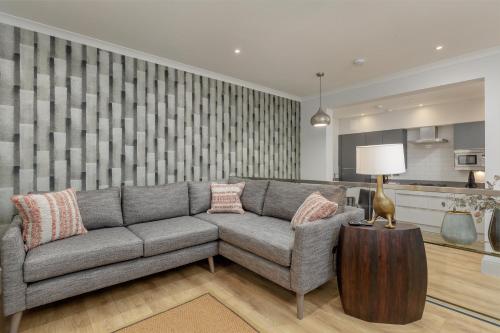 Destiny Scotland - Princes Street Residence - image 13