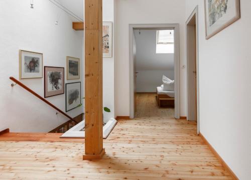 Oprema, Ferienwohnung am Bründlweg (Ferienwohnung am Brundlweg) in Dechl
