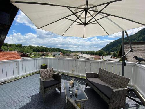 B&B Kranj - Apartment Kranj - huge terrace, free P, WI - FI, AC - Bed and Breakfast Kranj