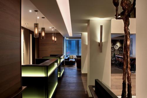 262826702 Kimpton Hotel Vintage Portland by IHG
