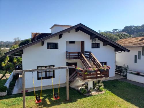 Vista exterior, Hospedaria Felder in Treze Tílias