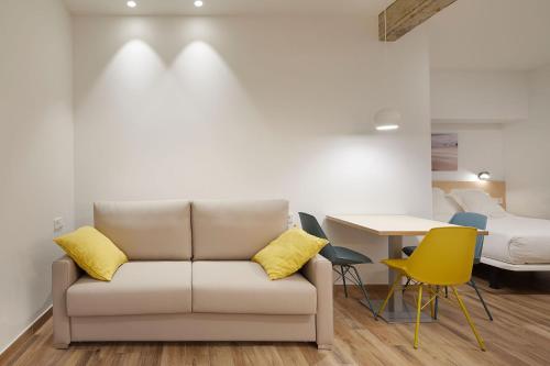 Apartamentos Isaga - image 2