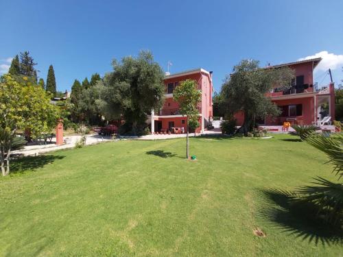 Ilias Apartments 5