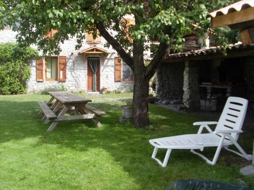 Gite Le Clos gîte à louer Le Mousteiret