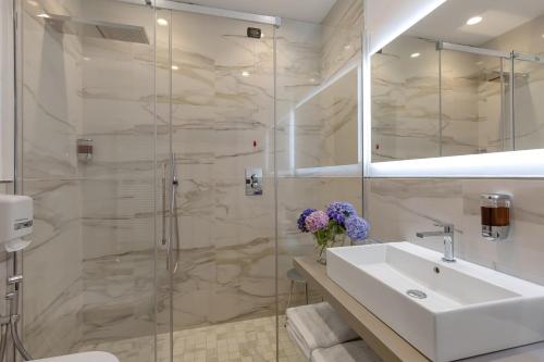 Junior Suite with Balcony