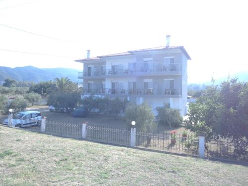  Vergina Pension in Sarti
