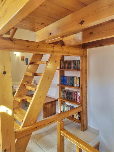 Odyssey House - image 3