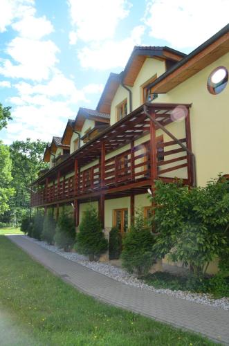 A szálláshely kívülről, Hotel Tenis in Debska Kuznia