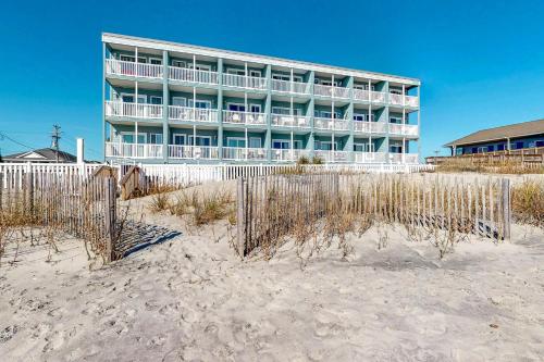 Beachfront Blessing - image 6