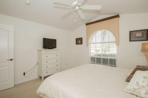 Briarwood- Tivoli Dr. with Lake View - image 7