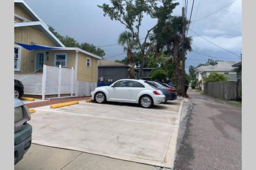 St Pete Vacation Rentals - image 7