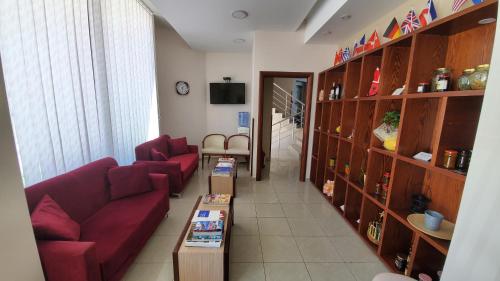 Alvero Hotel - image 11