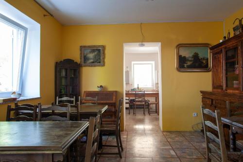 Hostel Trobenta in Oblak 4