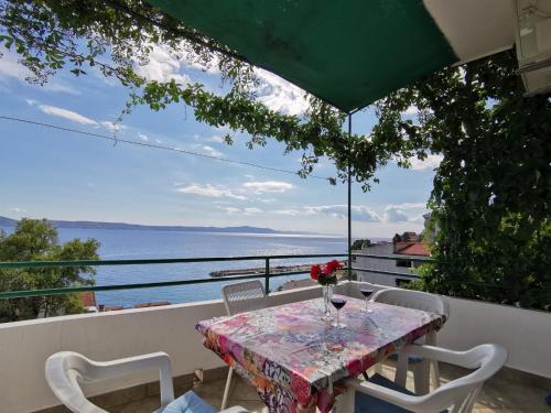  Apartments Gogi - 100 m from beach in Živogošće