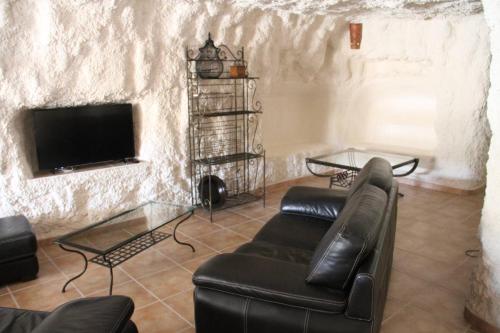 CUEVAS AL ANDALUS - Alegria in Orce