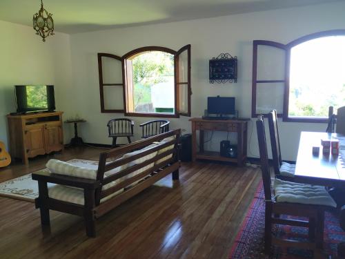 Shared lounge/TV area, Quinta das Flores Hospedaria in Vila Natal