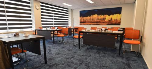 Best Western Hotel Groningen Centre - image 2