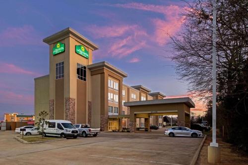 La Quinta Inn & Suites by Wyndham West Monroe