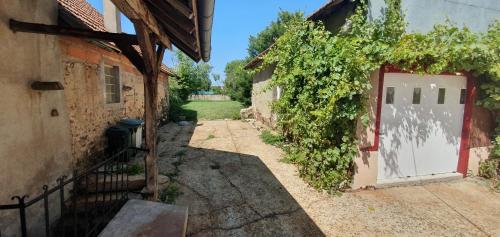 Gite Savigny en Sancerre in Boulleret