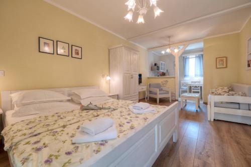 Marinero Apartments - image 8