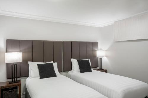 Standard King Room
