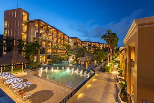Rawai Palm Beach Resort - SHA Extra Plus - 출입구