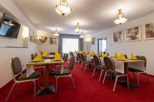 Active & Wellness Hotel Subterra - image 7