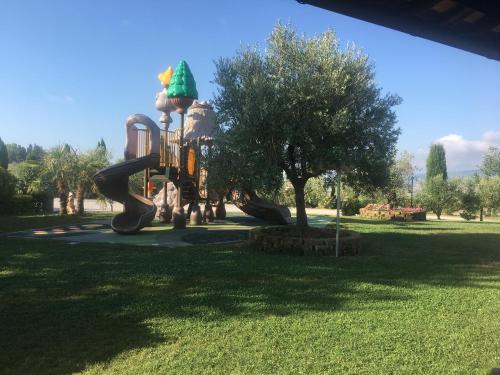 Casa in campagna a due passi dal mare, Pisa (foto 4)