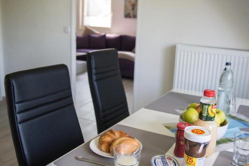 บริการและสิ่งอำนวยความสะดวก, FeWo Maschblick in ชวาร์มสเตดท์