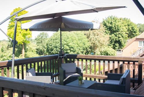 ระเบียง/ชานเรือน, FeWo Maschblick in ชวาร์มสเตดท์