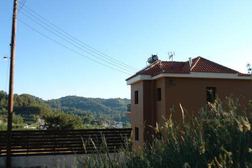 Ilioni Cottage by AgroHolidays